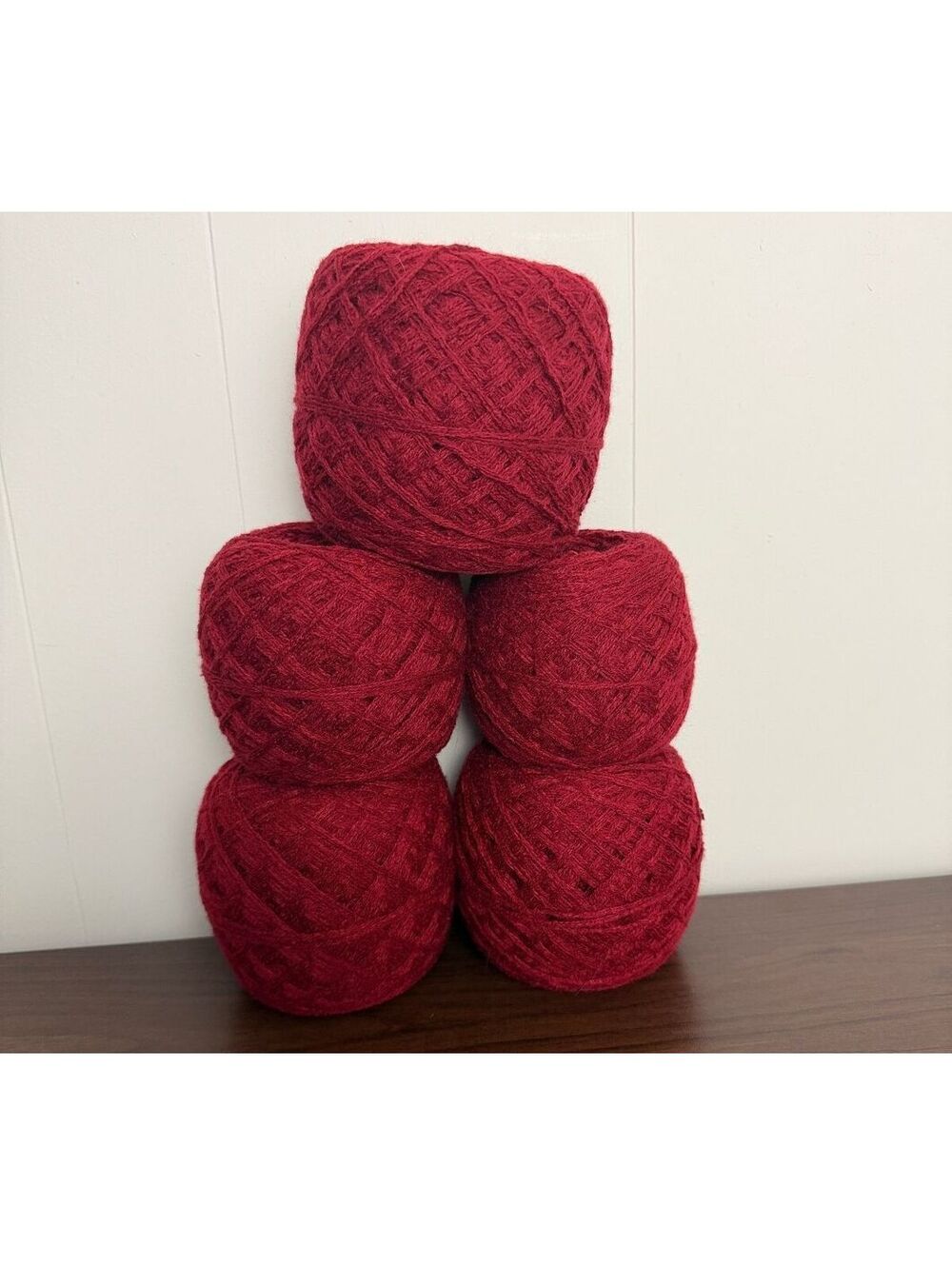 Reclaimed 100% Acrylic Worsted Yarn 907 Yds Deep Red 420g (5 Cakes)